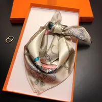 Весенний шелковый шарф горячие женщины письма письма шал шарф модные шеи кольцо рождественские подарок оптом