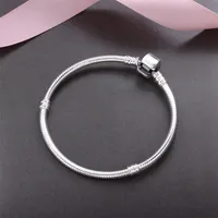 Classique nouveau bracelet de base Pandora 925 chaîne d'os de serpent boucle argent sterling dames de haute qualité Bracelet avec boîte d'origine