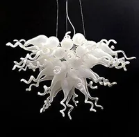 ユニークな手作りの吹きガラスシャンデリアのモダンな白いペンダントランプイタリアデザイン安いガラスぶら下げLEDの家の装飾のための照明
