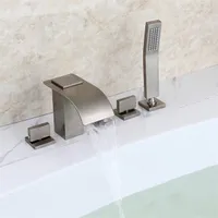 حوض الاستحمام الحنفية الحوض العصري المصقول على نطاق واسع من النيكل المصقول