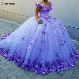 Vestidos de 15 violeta y blanco clearance