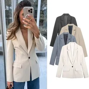 quelle veste veste femme beige pour mariage