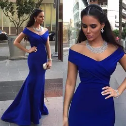 빈티지 2021 섹시한 저녁 Dree Wear Mermaid Cap Sleeve Off Shoulder Royal Blue Elatic Satin Sweep Train Arabic Party Prom Gown Floor Renger Bridemaid