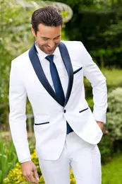 新しい到着ホワイトタキシードスリムフィットメンズの結婚式のスーツワンボタン新郎は2個を着る安い習慣的な正式なスーツ（ジャケット+ズボン）