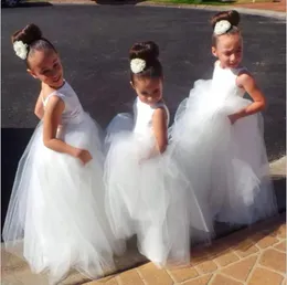 Biały Tulle Długość Flower Girl Suknie Dla Wesela Tanie Dzieci Boże Narodzenie Birthday Party Suknie Klejnot Bez Rękawów Girls Pagewant Dress