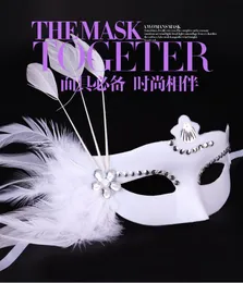 2016 New Masquerade Mask performance show Runway Venedig målning mask fjäder vit skönhet prinsessa Jul Halloween fest varm