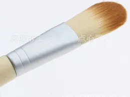 Al por mayor-10pcs cepillo de madera del color solo cosmético mango de madera máscara Blush Foundation Brush