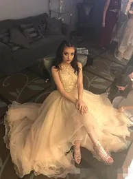 Halter Champagne Beaded Prom Sukienki juniors wysoki tiulowy tiul A linia bez rękawów formalne sznurki