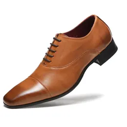 Business Shoes Mężczyźni Oxford Leather Black Mens Włoskie buty Buty ślubne dla mężczyzn 2019 Spiczasty Scarpe Uomo Elegali Enckek Klasik Ayakkabi