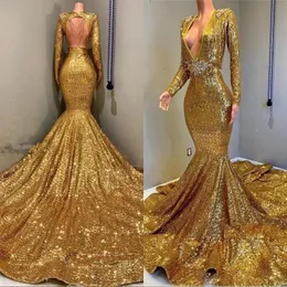 Sexy Mermaid Backless Prom Dresses Deep V neck Long Sleeves Sequined Bling Bling Bead Floor Length Evening Wear Gowns