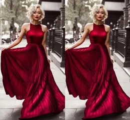 Burgundia 2019 New Arrival Prom Dresses Jewel Neck Plees Backless Tanie Formalna Suknia Elegancka Elegancki Wieczór Suknie Formalne 2019