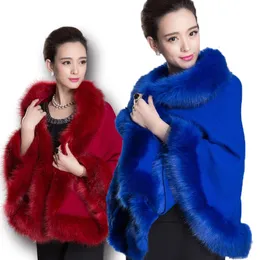 Moda Jesień Zima Kobiety Faux Fur Coat Skórzany Trawa Futro Kołnierz Ponchos i Capes Lady Szal Cape Wool Płaszcz