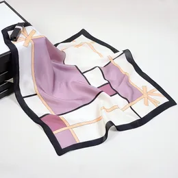 The new mulberry silk 53cm geometric pattern ladies fashion small box small square scarves scarf student