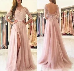 2019 Blush Pink Split Long Prom Dresses Crew Lace Sheer Neck 3/4 Långärmade Baklösa Ruched Appliques Lace Bridesmaids Aftonklänningar