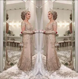 2020 Elegante sirena madre della sposa abiti con scollo a V maniche lunghe in pizzo Appliques in rilievo Illusion abiti da sera del partito abito da sposa