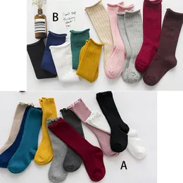 Bebê meninas plissado joelho meias altas precisam de cores doces meias longas da criança meias de algodão crianças tricô meias do bebê recém-nascido