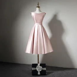 Erröten Rosa Satin Kurze Brautjungfernkleider Schnüren 2020 Knielanges Partykleid Robe De Soiree296R