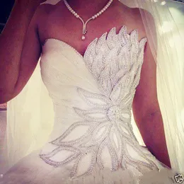 2019 Princess Wedding Dresses Sweetheart Rhinestones Crystal Strapless Wedding Gowns A-line Floor Length Bride Dress Custom Made