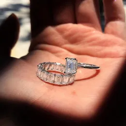 Choucong Nowa Gorąca Sprzedaż Luksusowa Biżuteria 925 Sterling Silver Princess Cut White Topaz CZ Diament Party Kobiety Wedding Engagement Bridal Ring Set