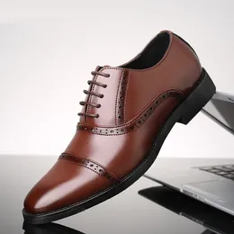 Italienska läderskor män formella kontor oxford skor för män brogues bröllopsklänning skor män heren schoenen stivelli donna