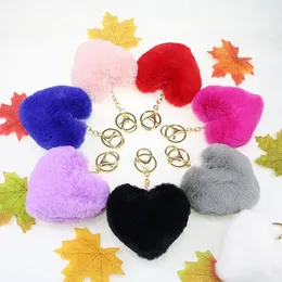 Hot Sale Mode Kvinnor Söt Bag Key Ring Charm Hjärtform Pompom Nyckel Kedja Soft Plush Rabbit Heart Keychains Födelsedagspresent