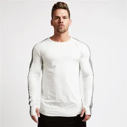 Spring Fall New Gym Tshirts Män Manliga Casual Långärmade Toppar Striped Tees Kläder