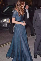 Kate Middleton A Line Abiti da celebrità Abito da sera Blu inchiostro Sweetheart con spalle scoperte Tulle increspato Abiti da ballo con cintura261Q