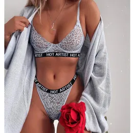 Soutien Gorge Ensemble De La Dentelle De Mode Sexy Lingerie Sexy ...