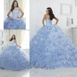 Blue Ball Light Quinceanera Dresses Organza Tiersed kjolar pärlstav bodice söt formell prom pageant party klänning