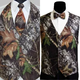 Män Camo Tryckt brudgummen västar bröllopvästar Camouflage Slim Fit Mens västar 2 stycken Set (Vest + Tie / Bow) Anpassad Plus Storlek