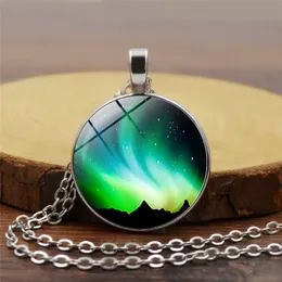 New Fashion Green Aurora Borealis Necklace Glass Cabochon Pendant Necklace For Women Gift Girls Best Festival Gift Jewelry