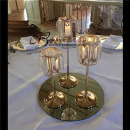 結婚式のテーブルのための暖かい白の弦の光のクリスマスのゴールドの水晶照明キャンドルホルダーセンターピース、家の装飾ギフト