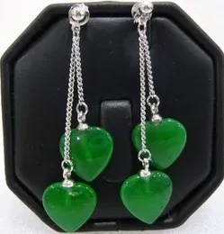 Más noble de forma de corazón de joyería verde Jades pendientes