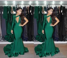 Koyu Yeşil Mermaid Gelinlik Modelleri Uzun Derin V Boyun Bir Omuz Pleats Kat Uzunluk Örgün Elbise Abiye giyim Vestidos de Noiva Ogstuff