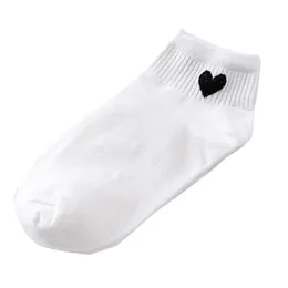 Chamsgend Cute Socks Kobiety Sercowa Moda Deskorolka Skarpety Wygodne Skarpetki Śmieszne A0