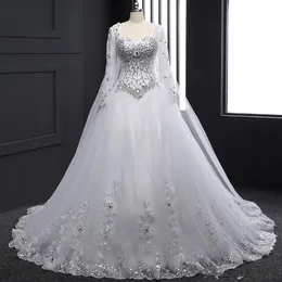 2019 Crystals Rhinestones Bling A Line Wedding Dress Ball Gowns Långärmad älskling med WATTEAUTRAIN BRIDAL GOWNS Custom Made308V