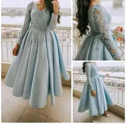 Ebi Arabisch ASO Sky Blue Spitze Tiefes V-Ausschnitt Langarm Gäste Kleider Knöchel Länge Abend formelle Partykleider Gewand Robe