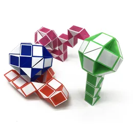 Magic Square Giocattolo per bambini 36 Varietà Piedi magici Materiale ABS Puzzle ambientali Giocattoli educativi e creativi per bambini