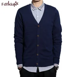 FDFklak bawełniany sweter męski sweter z długim rękawem Cardigan dla mężczyzn V-Neck Ekkek Kazak Casual Swetry Luźne Przycisk Dzianiny Męskie ubrania