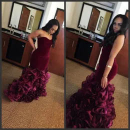 2019 Bez ramiączek Mermaid Prom Dresses Burgundia Satin Zipper Powrót Koktajl Party Gowns Button Losted Spódnice Formalne Suknie Wieczorowe Custom Made