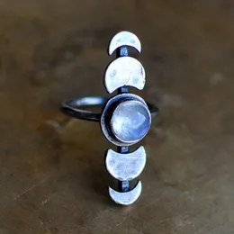 Retro Moon Phase Ring Cycle Ladies Imitate Moonstone Crystal Silver Color Creative Jewelry Cluster Rings