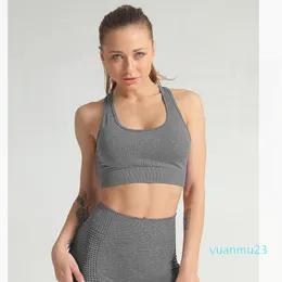 Grossist-sport bras yoga plus storlek vadderad push up bh activewear för kvinnor strappy sport fitness bh gym sexig tjej sömlös träningstopp