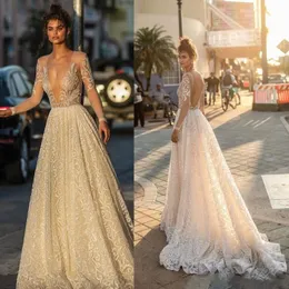 Свадебные платья Berta Bridal Deep V Sect кружев