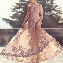 Champagne Pink Lace Sweetheart Evening Dresses applique ruched 2020 Pretty Semi-Illusion Long Evening Gowns Appliques A-line Prom Gowns