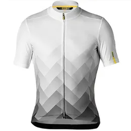 Equipo MAVIC Ciclismo para hombre Mangas cortas Jersey Camisas de carreras de carretera Tops de bicicleta Verano Transpirable Deportes al aire libre Maillot S21042907
