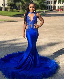 Sjöjungfru kungliga blå prom klänningar med fjädrar applikationer illusion bodice sexiga långa festklänningar för svarta tjejer vestido baile