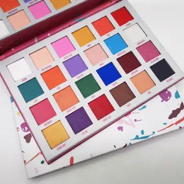 Dropshipping Marka Makijaż 24 Kolor Oczu Cień Wodoodporna Długotrwała Pięć Star Makijaż Matowe Jasne Kolory Eyeshadow Pulretty proszkowe Paleta 1: 1