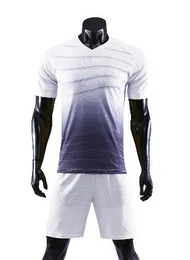 Topp Populära Custom Blank Team Soccer Jerseys Sets Anpassade Fotboll Toppar Med Shorts Training Kortlöpande Fotboll Uniform Yakuda Fitness