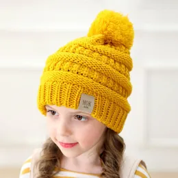 Kid Knit Crochet Beanies Hat Girls Soft Hairball Winter Warm Hat 11 Colors Outdoor Baby Pompom Ski Caps Fashion Winter Warm Cap