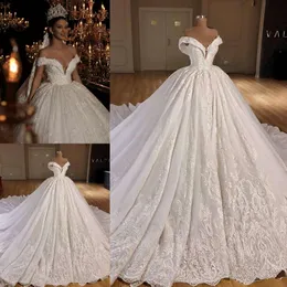 Zuhair Murad Luxus-Spitze-Ballkleid-Hochzeitskleider nach Maß, Hofschleppe-Hochzeitskleider, schulterfreies Brautkleid mit Applikationen für den Nahen Osten 4482